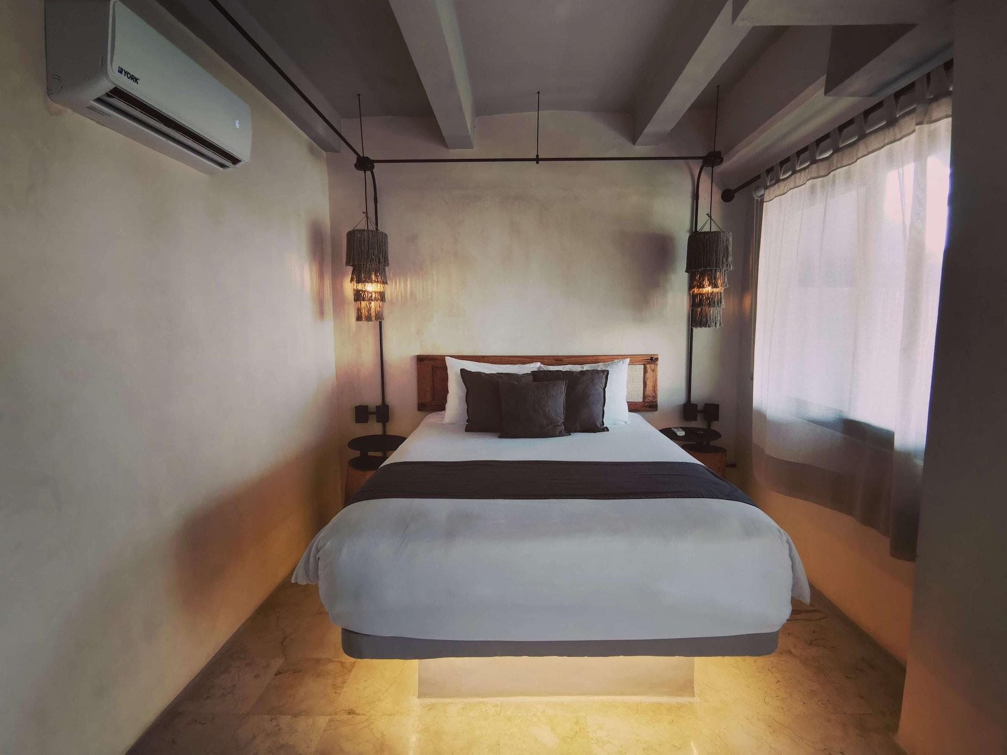 Caribbean Paradise Hotel & Spa - 5Th Avenue Playa del Carmen Dış mekan fotoğraf